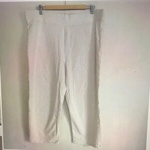 Marks & Spencer Collection Woman White Pull On Cropped High Rise Pants Size 18